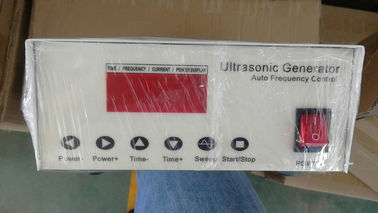 Ultradźwiękowy generator częstotliwości o małej mocy 300 W Compact 160 X 360 X 300 mm