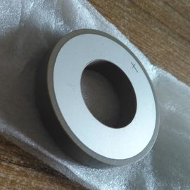 Prosty lekki ceramiczny talerz piezoelektryczny o niestandardowym rozmiarze Piezo ceramiczny pierścień