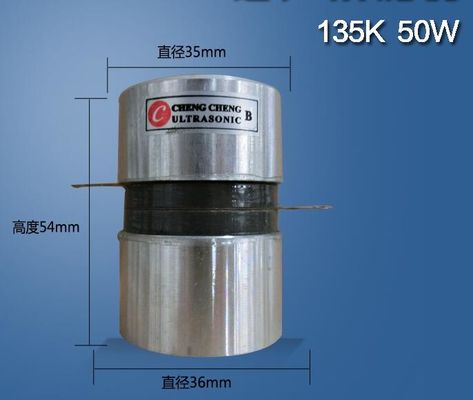 Ultradźwiękowy przetwornik piezoelektryczny wysokiej częstotliwości 135k 50W dla przemysłu czyszczącego