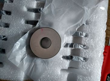 Pierścienie rurkowe Piezoelektryczne dyski ceramiczne Okrągły kształt Wysoka wydajność