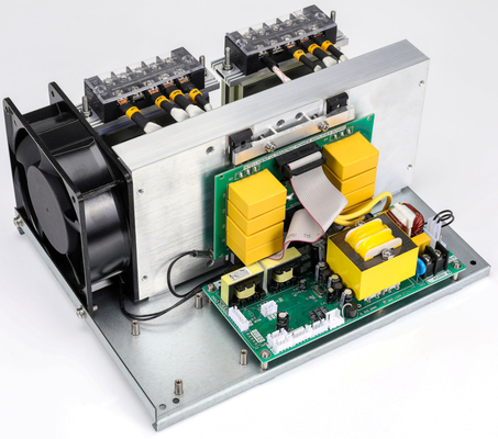 Generator częstotliwości ultradźwiękowej 25 kHz 600 W do myjki ultradźwiękowej