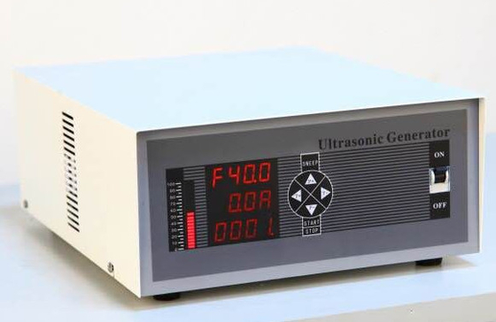 Czyszczenie Generator ultradźwiękowy 20khz 25k 30k 40k 54k 120k 2000k Sterowanie cyfrowe