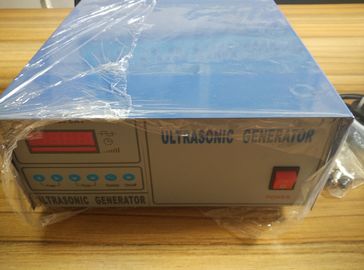 Moc regulowany Cyfrowy generator ultradźwiękowy 25khz z konwerterem do przemysłowego USG
